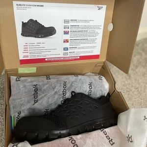 Never Worn Reebok Cushioned Work Shoe